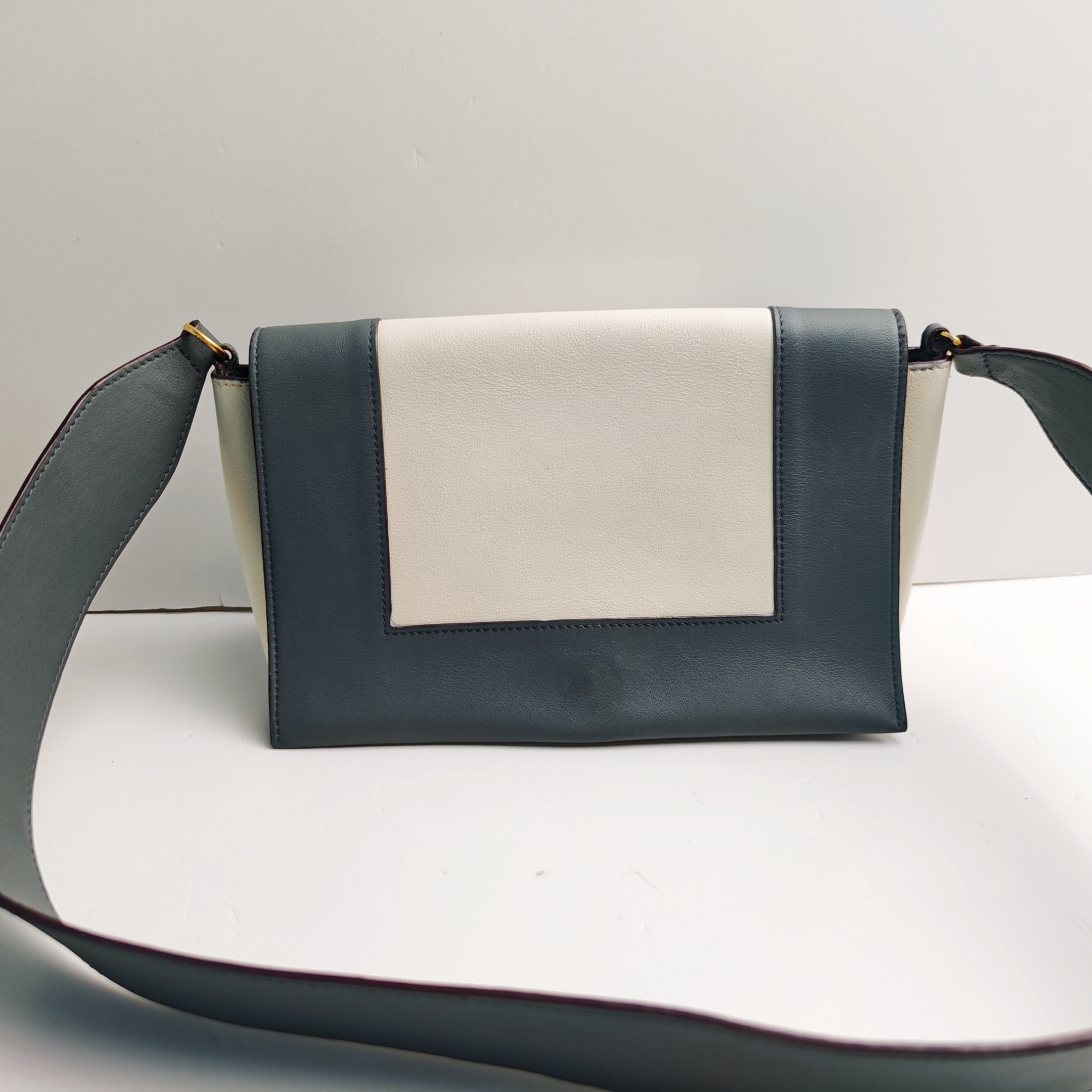 95新 Celine/思琳 思琳灰白拼色单肩包