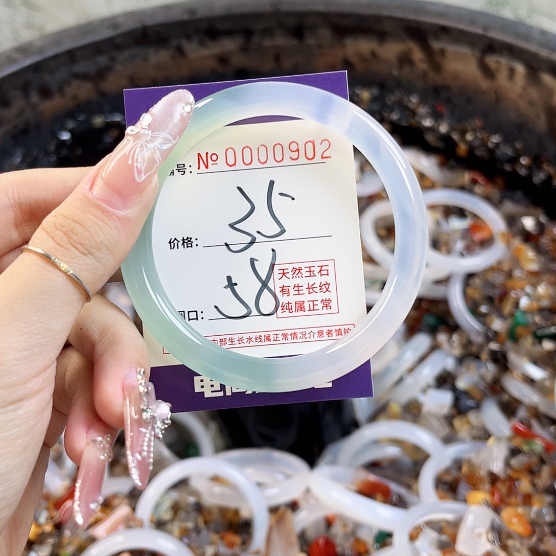 玛瑙/玉髓手镯未镶嵌902