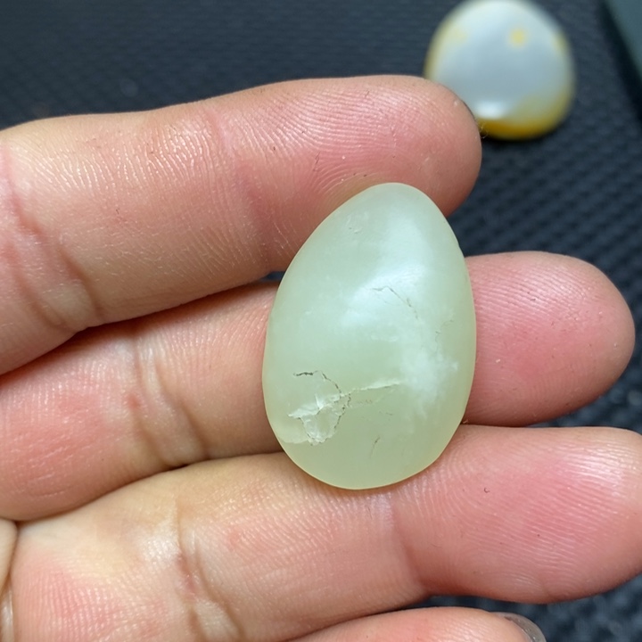 和田玉珠宝奇石未镶嵌