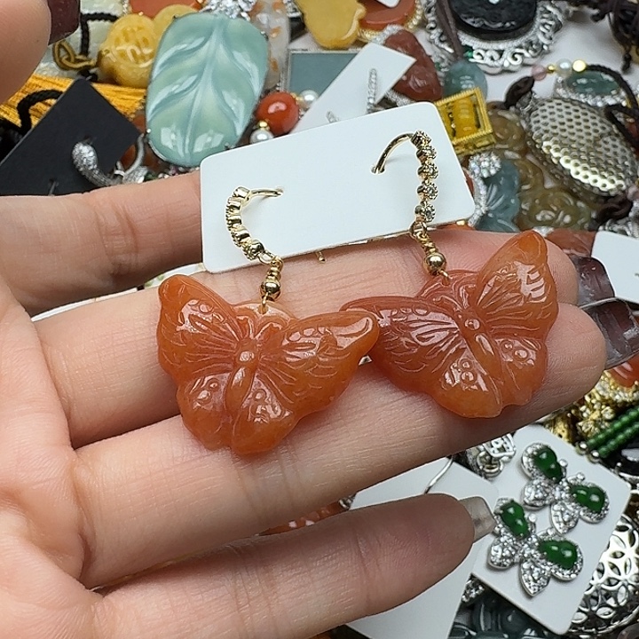 @****翡翠未镶嵌颈饰翡翠