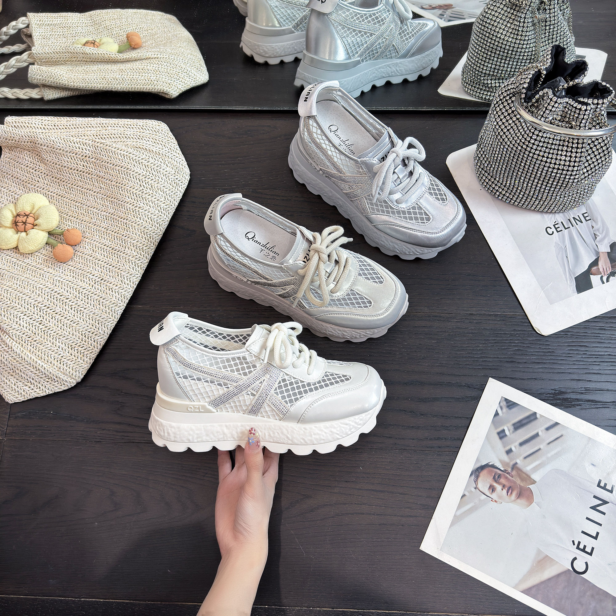 千之恋V增高8CM2025夏季新款轻奢爆款休闲风百搭软底透气女鞋8851