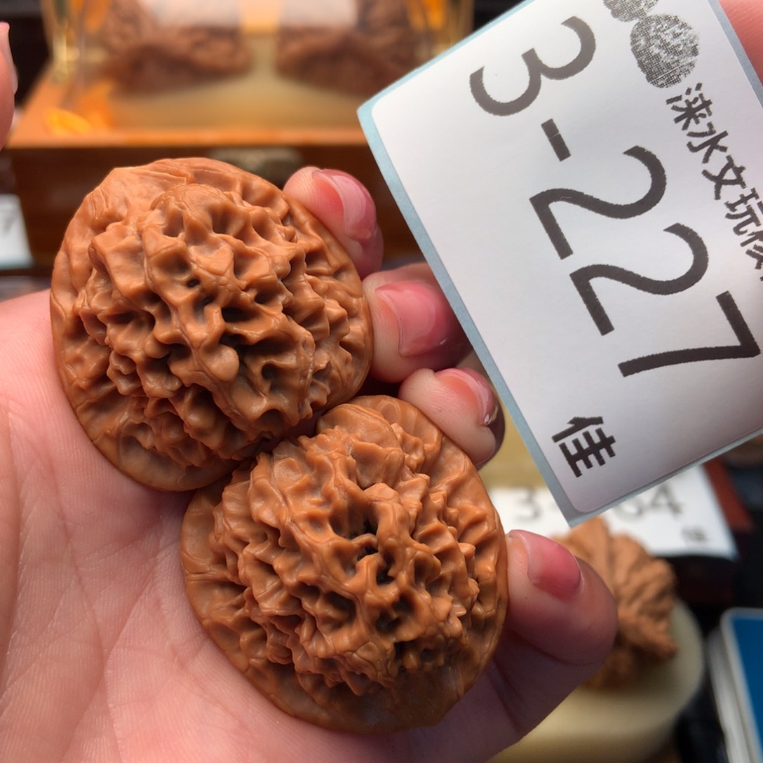 文玩核桃把件36秦闷