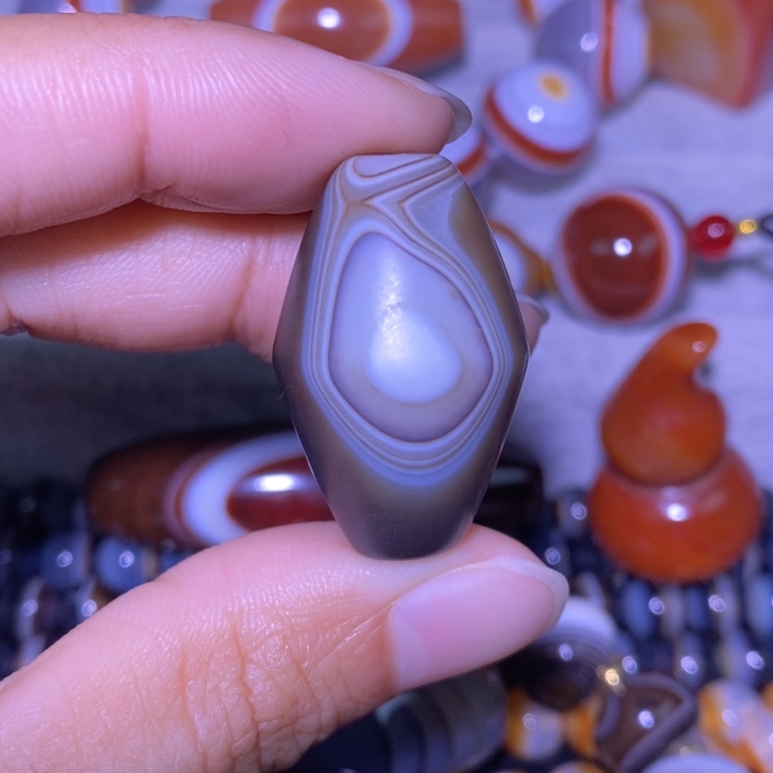 玛瑙/玉髓未镶嵌颈饰