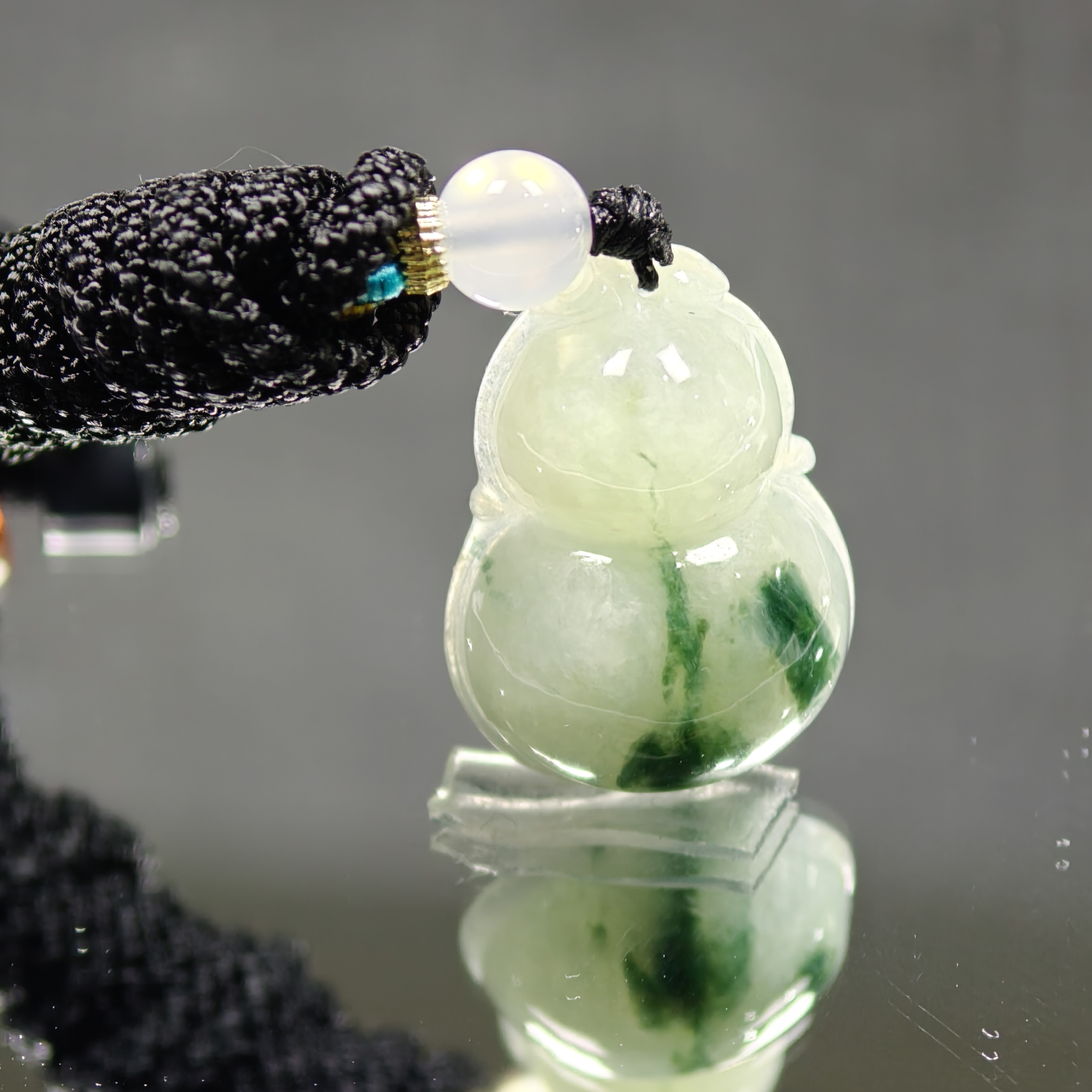 天然A货翡翠葫芦福禄吊坠飘绿轻奢女款