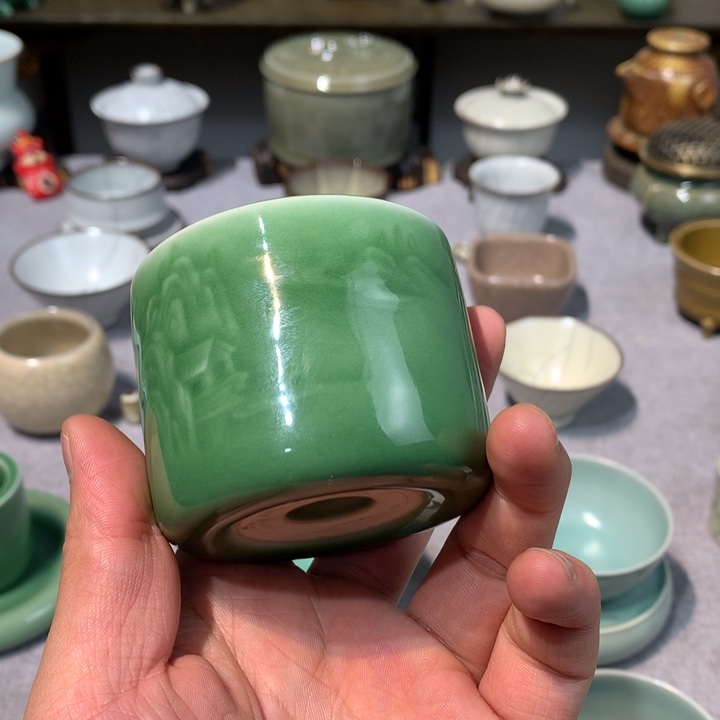 九***鹿龙泉青瓷手工制作