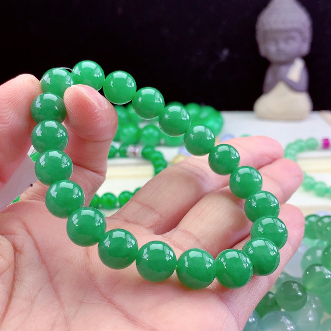 翡翠手链未镶嵌卡10