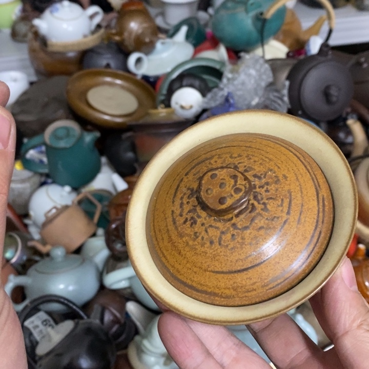 陶瓷艺术品及陶瓷壶