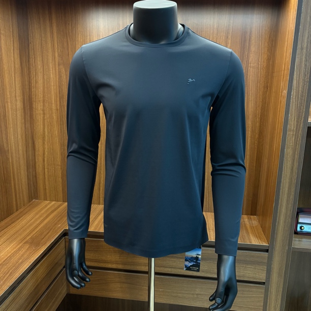 61男士圆领秋季免烫T恤时尚上衣户外休闲打底衫长袖户外男款