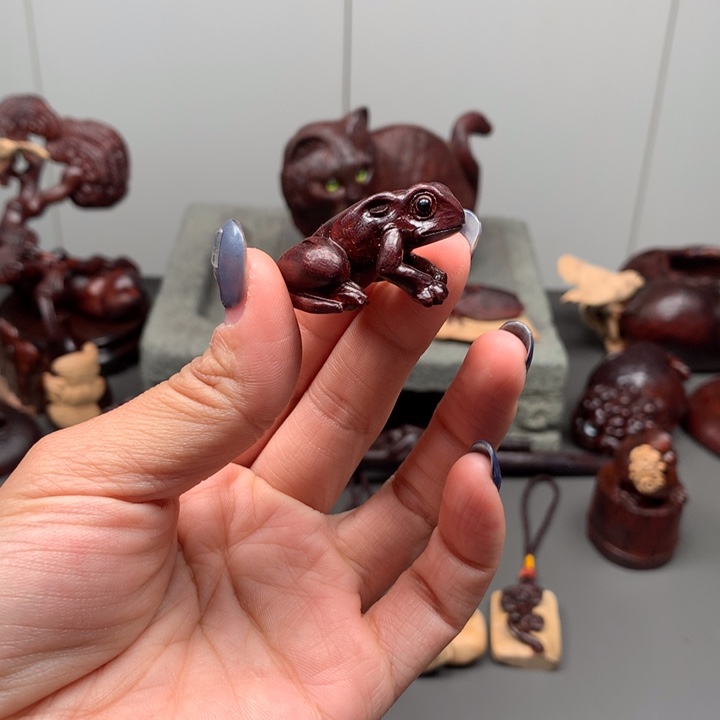 葡***呀檀香紫檀（小叶紫檀）