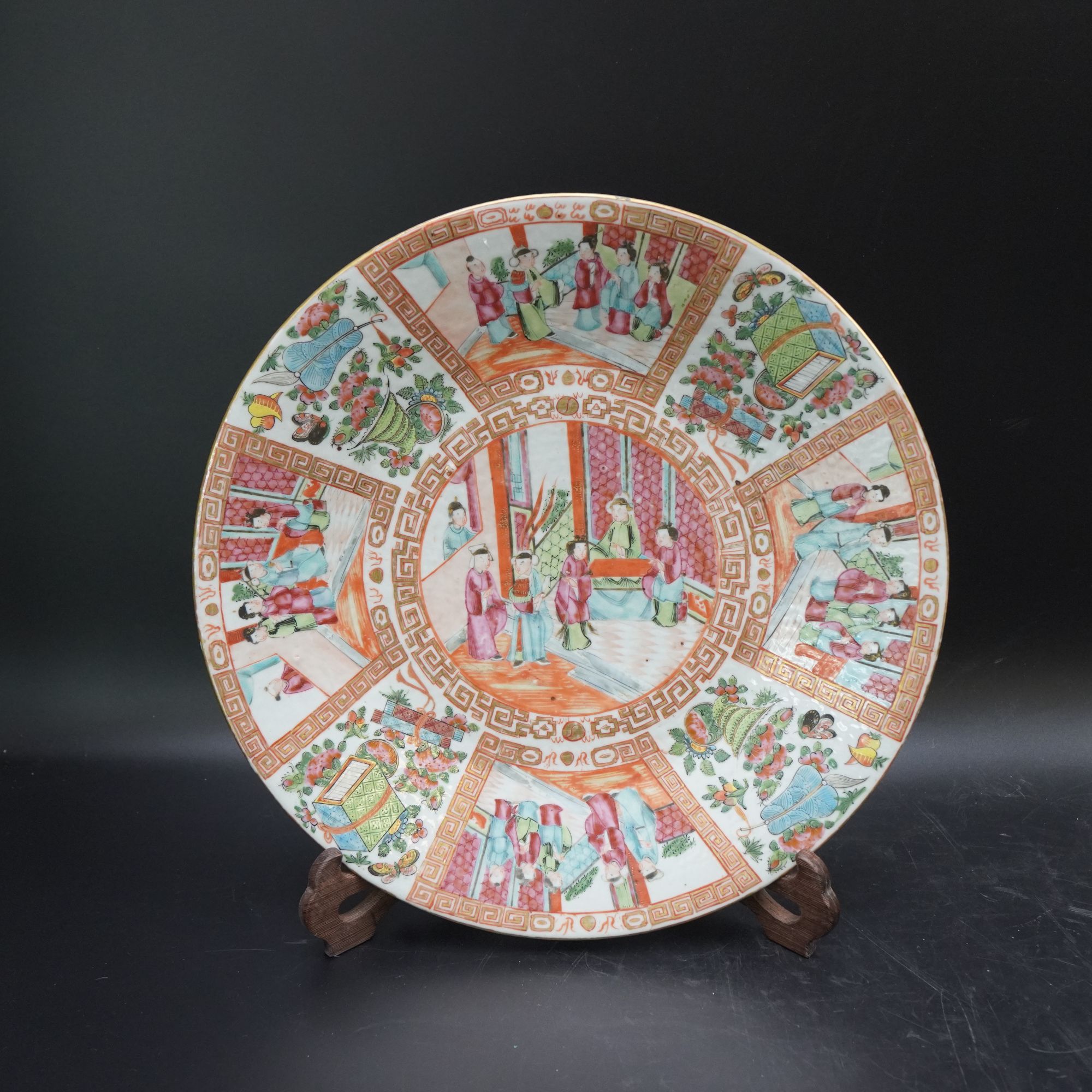 Lot.25080557清道光广彩人物故事纹赏盘 直径；约34.9cm