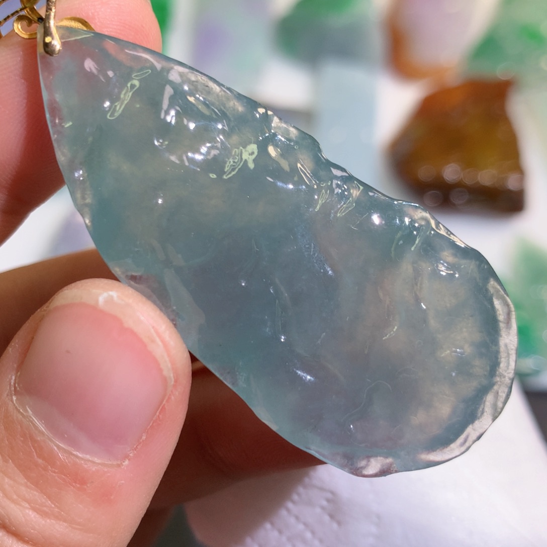 【闪购商品】翡翠吊坠(不含链)未镶嵌