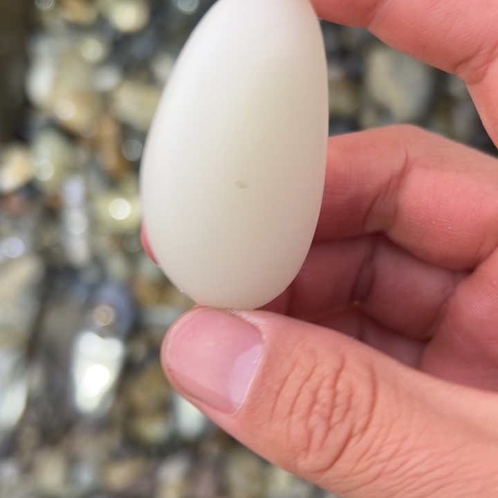 和田玉（糖玉）未镶嵌珠宝奇石