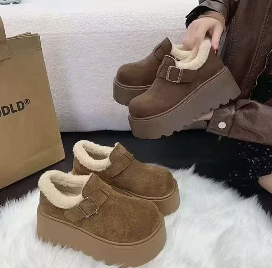 厚底雪地靴女款冬季加绒福棉鞋2025新款一脚蹬复古勃肯鞋
