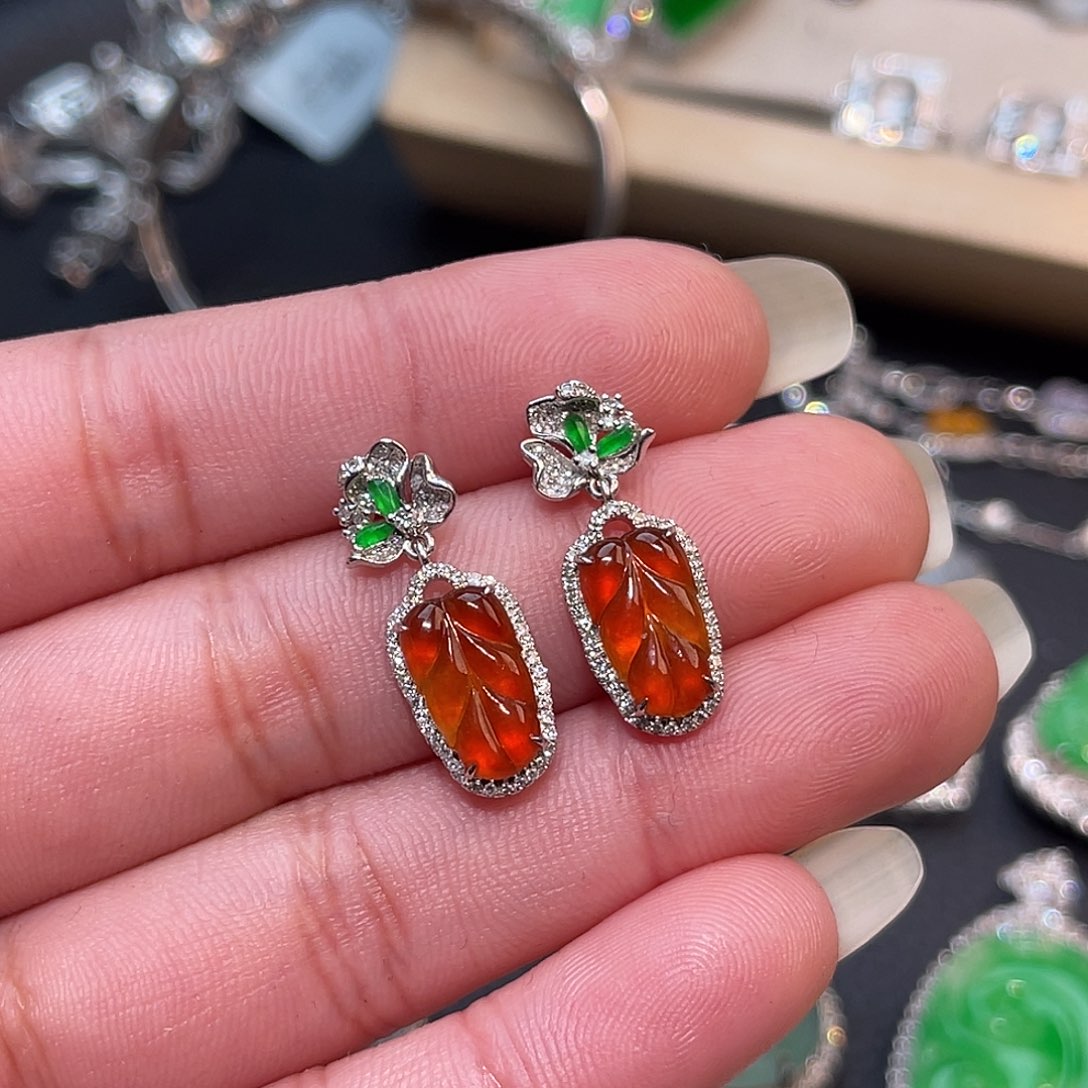 翡翠18K金镶嵌耳饰叶子