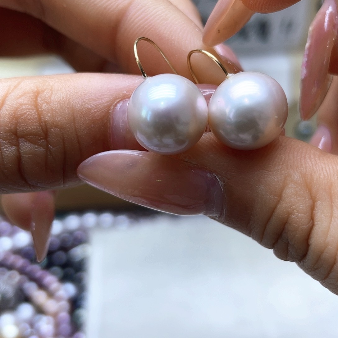 淡水珍珠耳饰18K金镶嵌
