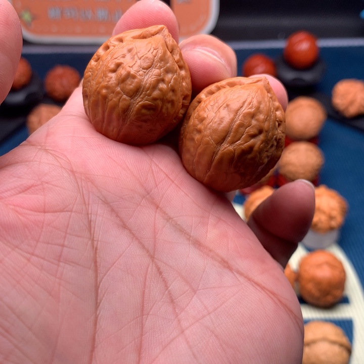 桃核把件野生小手捻