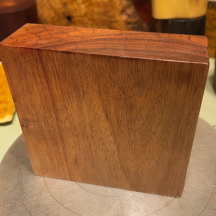 向***福端景台紫檀木类檀香