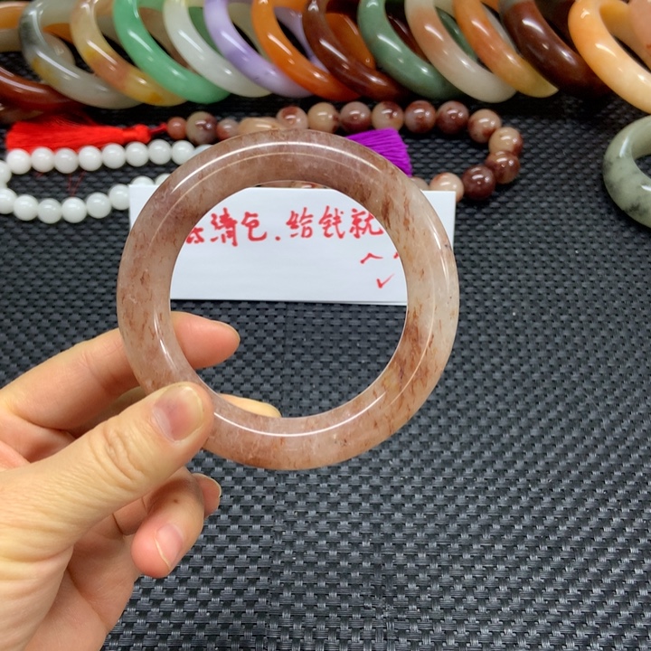 石英质玉未镶嵌手镯