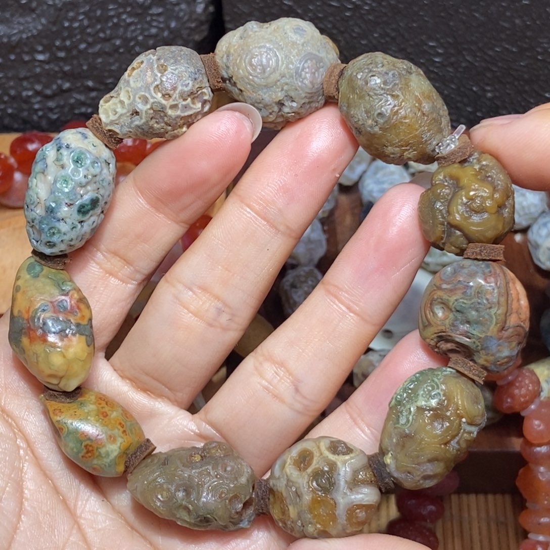 玛瑙/玉髓未镶嵌珠宝半成品