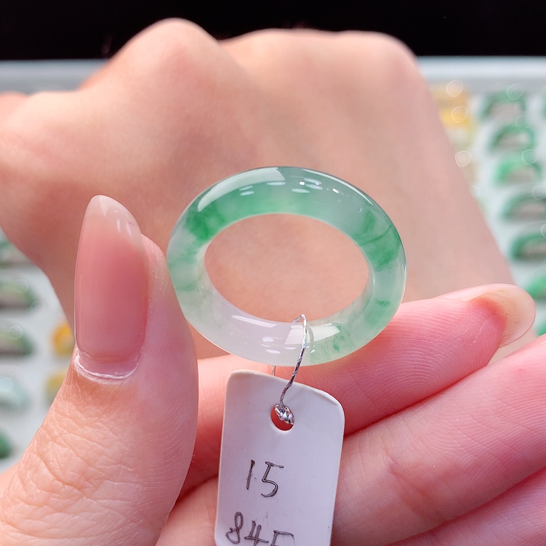 翡翠戒指未镶嵌15号