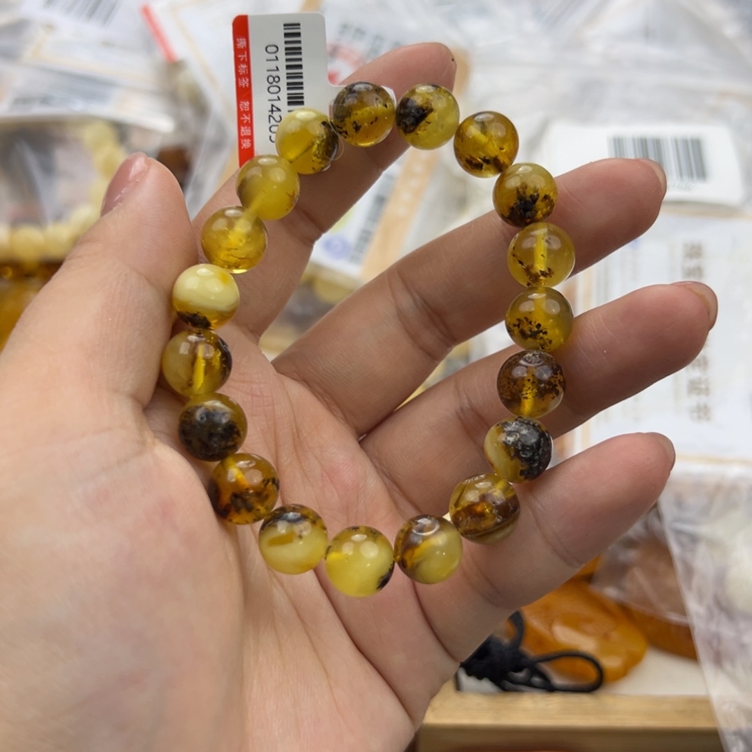 琥珀珠宝奇石未镶嵌