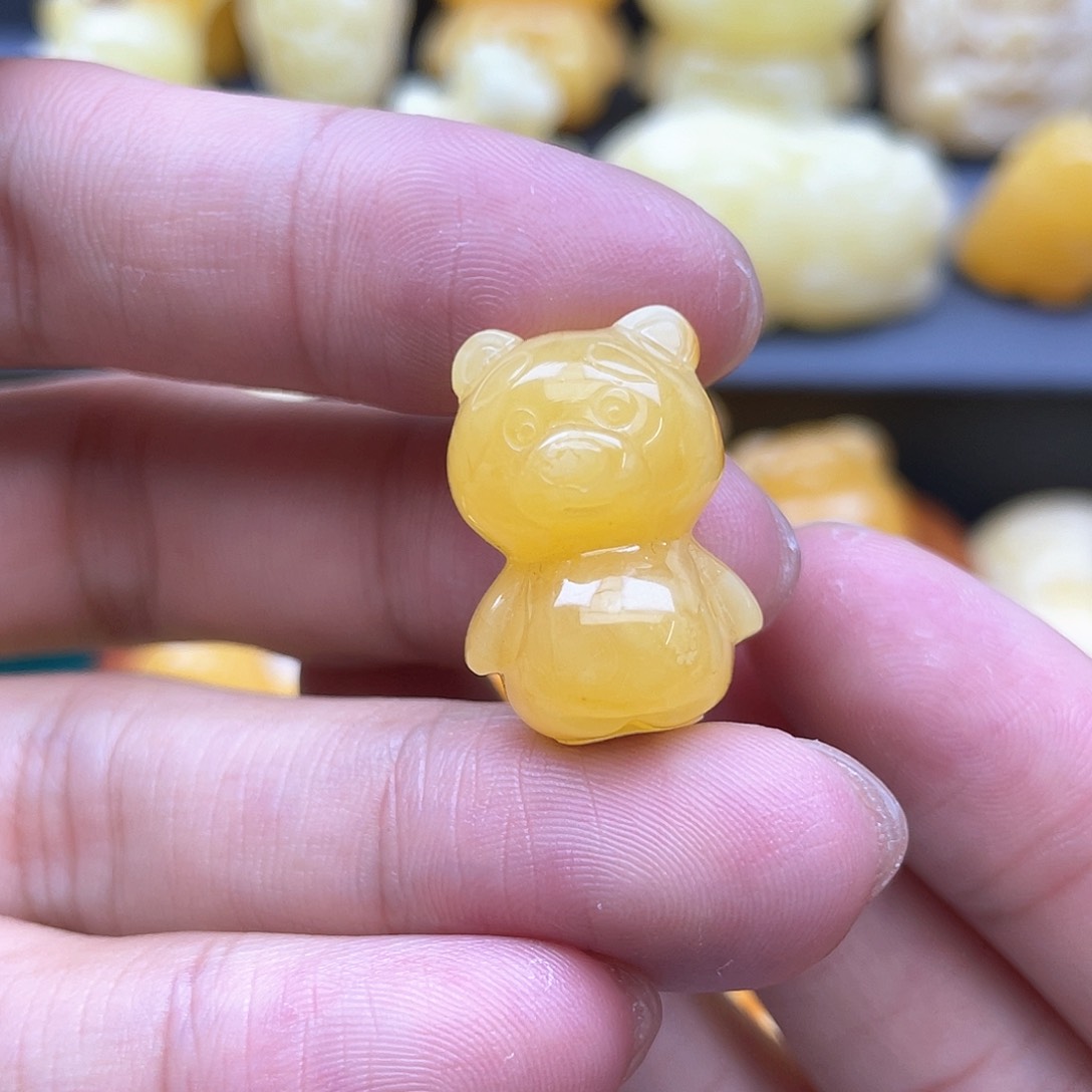 琥珀裸石未镶嵌蜜蜡