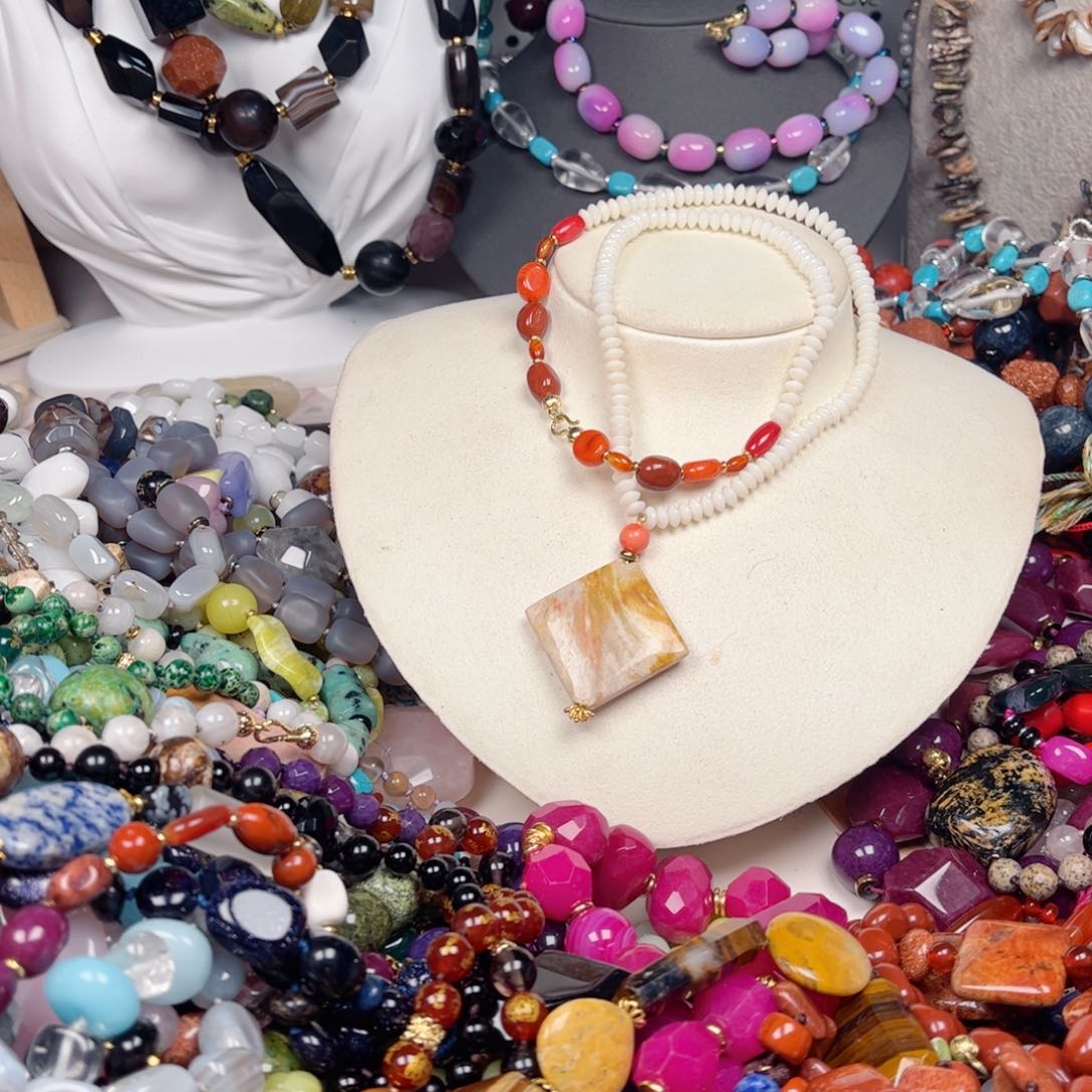 石英质玉珠宝奇石未镶嵌图