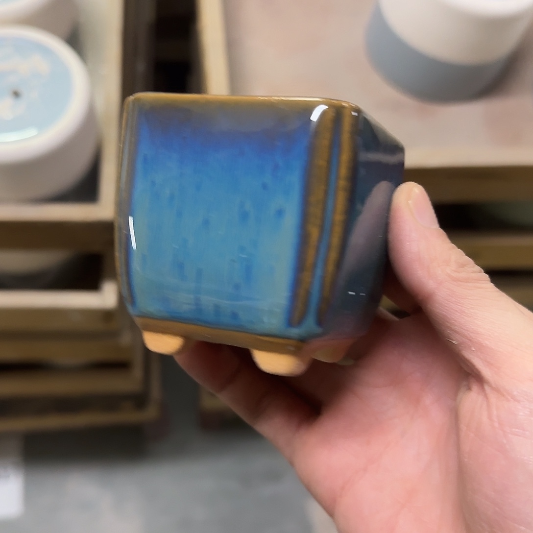 ：默认有孔，福利满15元发：