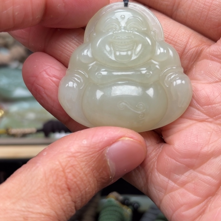 和田玉吊坠未镶嵌