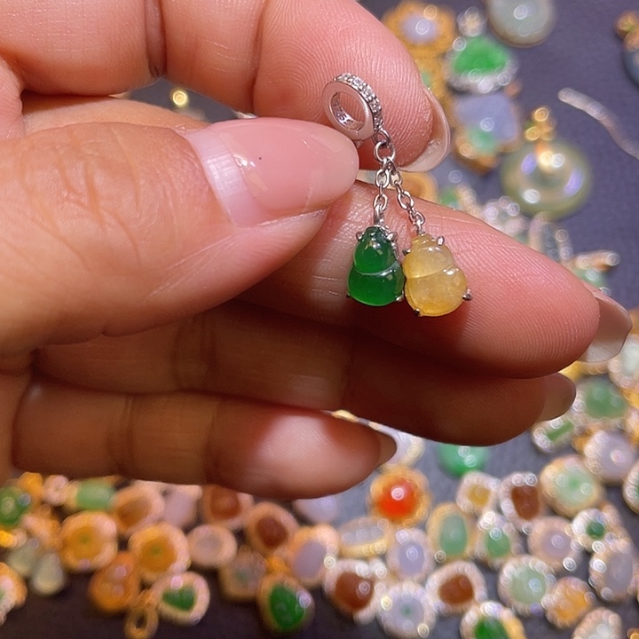 翡翠银S925镶嵌颈饰