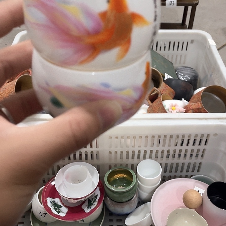 陶瓷茶具全部默认微瑕处理不影响使用完美主义者慎拍！