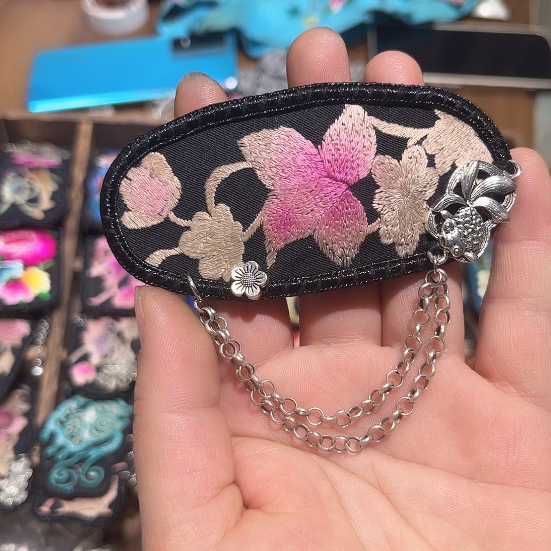 皮质铁合金发夹22223344