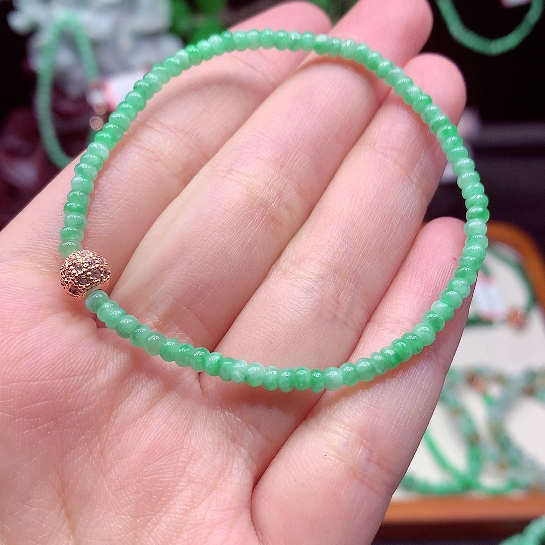 未镶嵌手链翡翠翡翠