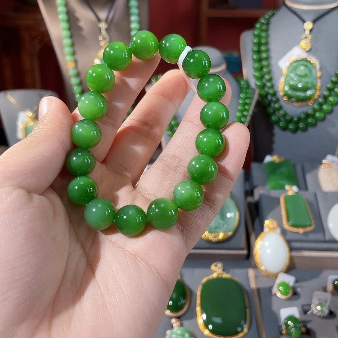 和田玉（碧玉）吊坠未镶嵌