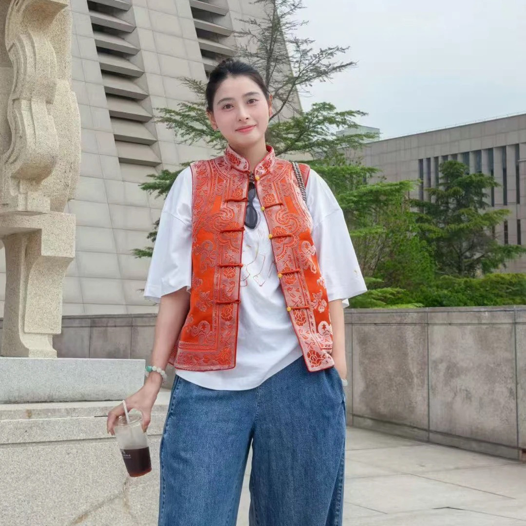 山水一色 | 漳绒定位花橘色马甲