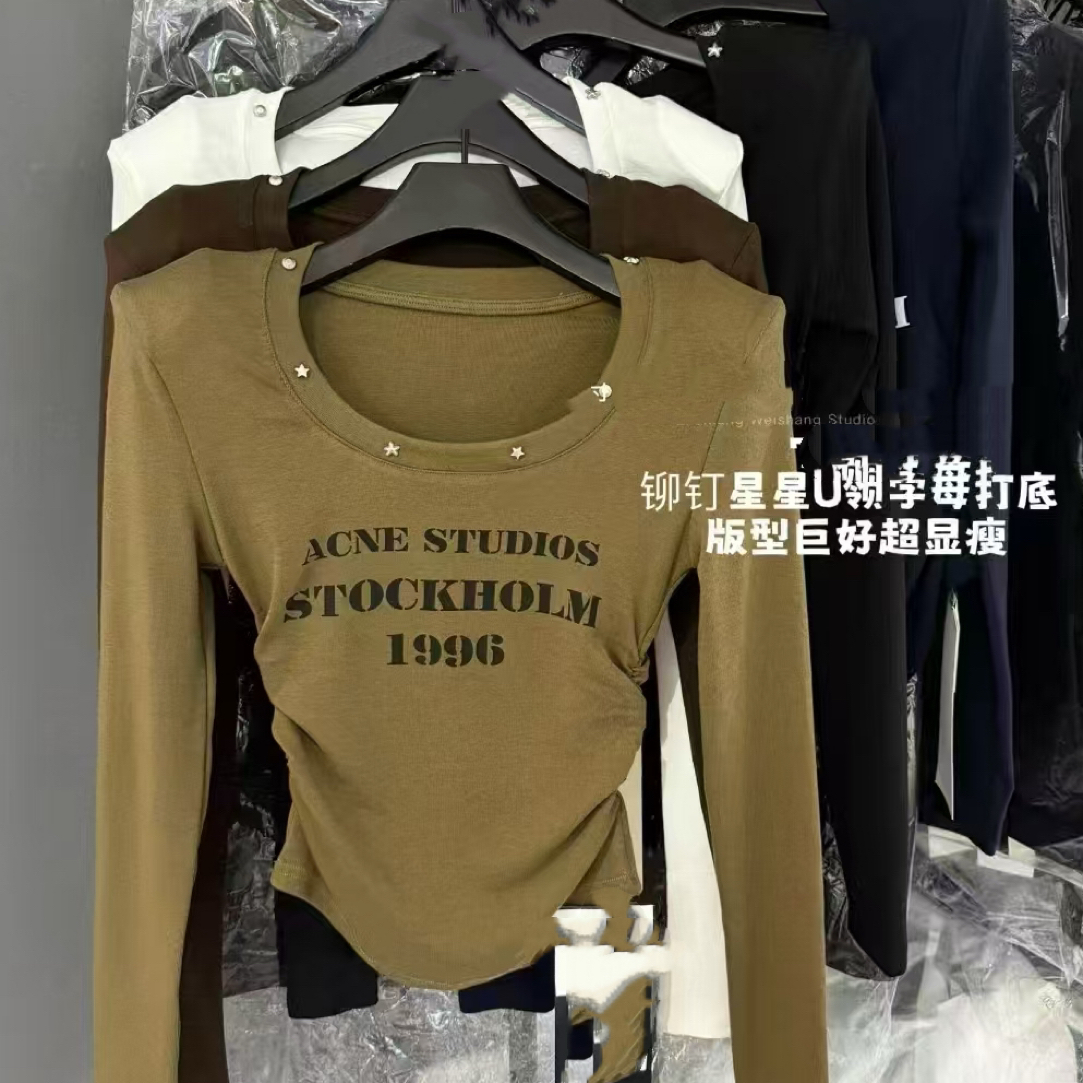 洁哥 新品铆钉星星U型领加绒显瘦上衣