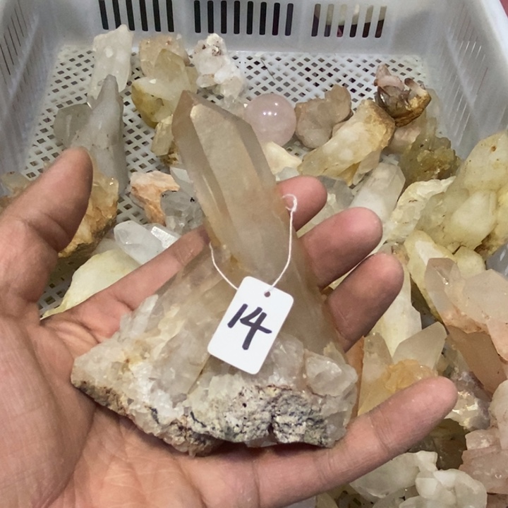 水晶水晶原石摆件未镶嵌