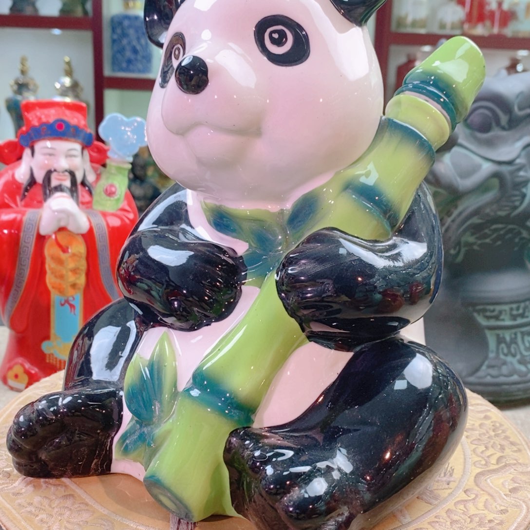 摆件景德镇垚晶陶瓷3里面熊猫