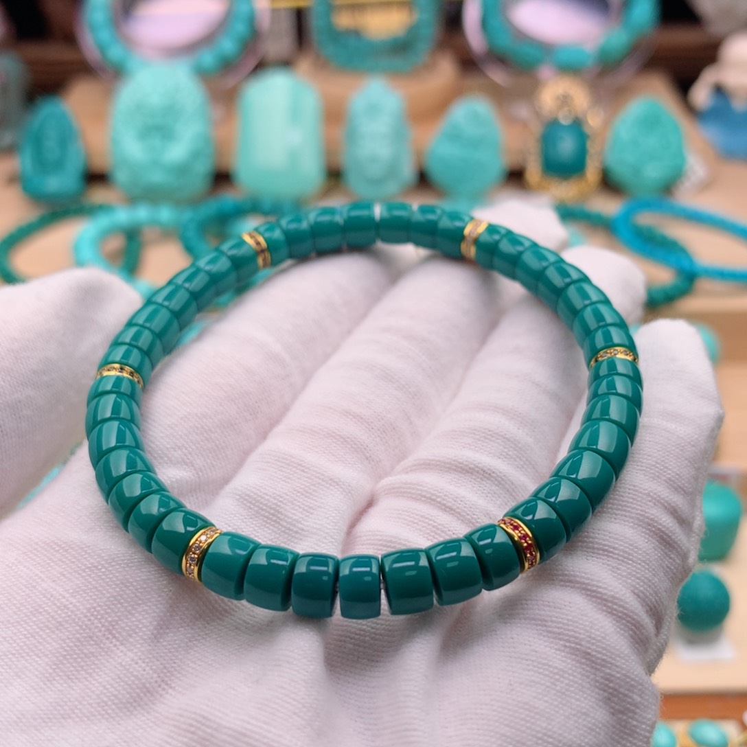 绿松石珠宝奇石18K金镶嵌6.7mm