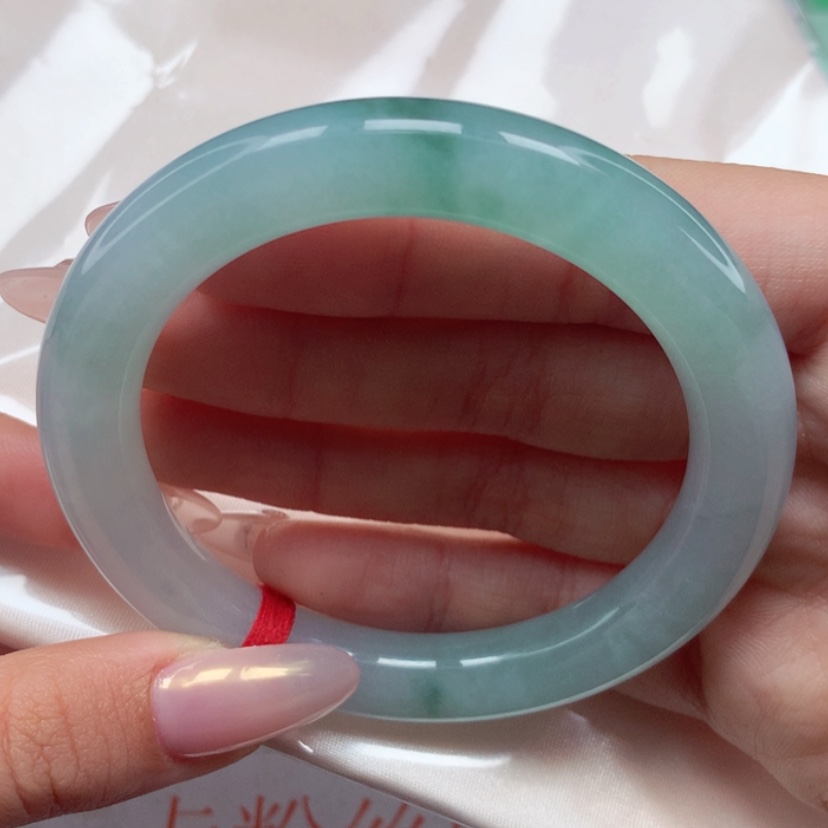 【闪购商品】翡翠手镯未镶嵌56圈