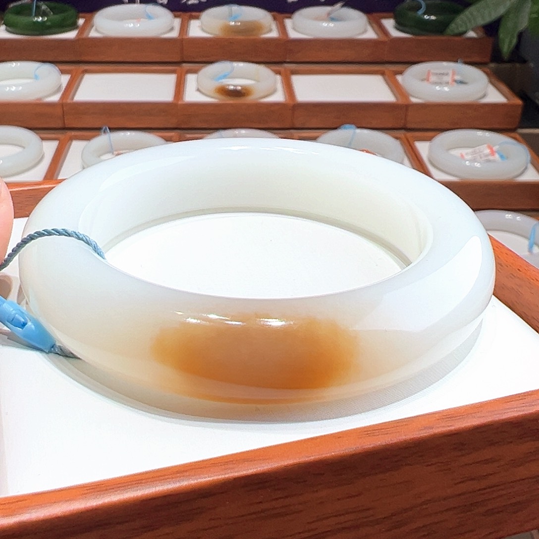 和田玉手镯5960未镶嵌