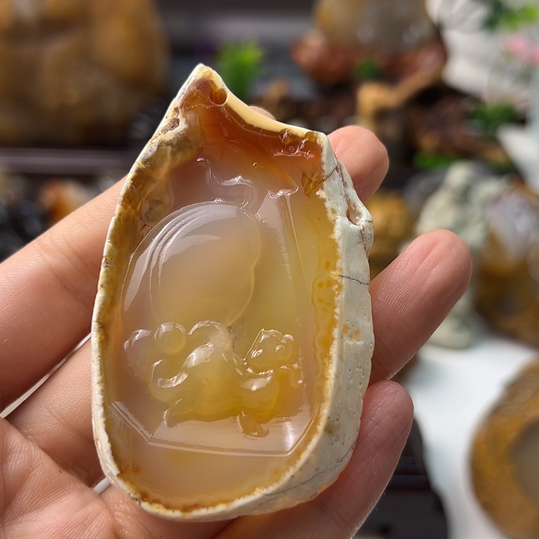 未镶嵌颈饰玛瑙/玉髓