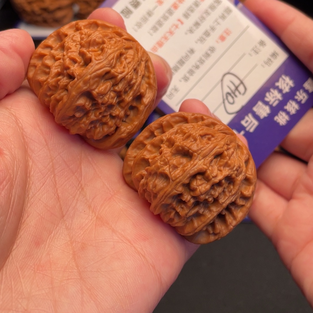 文玩核桃把件白狮子40