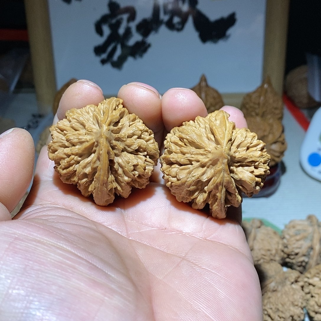 文玩核桃把件42全品状元冠