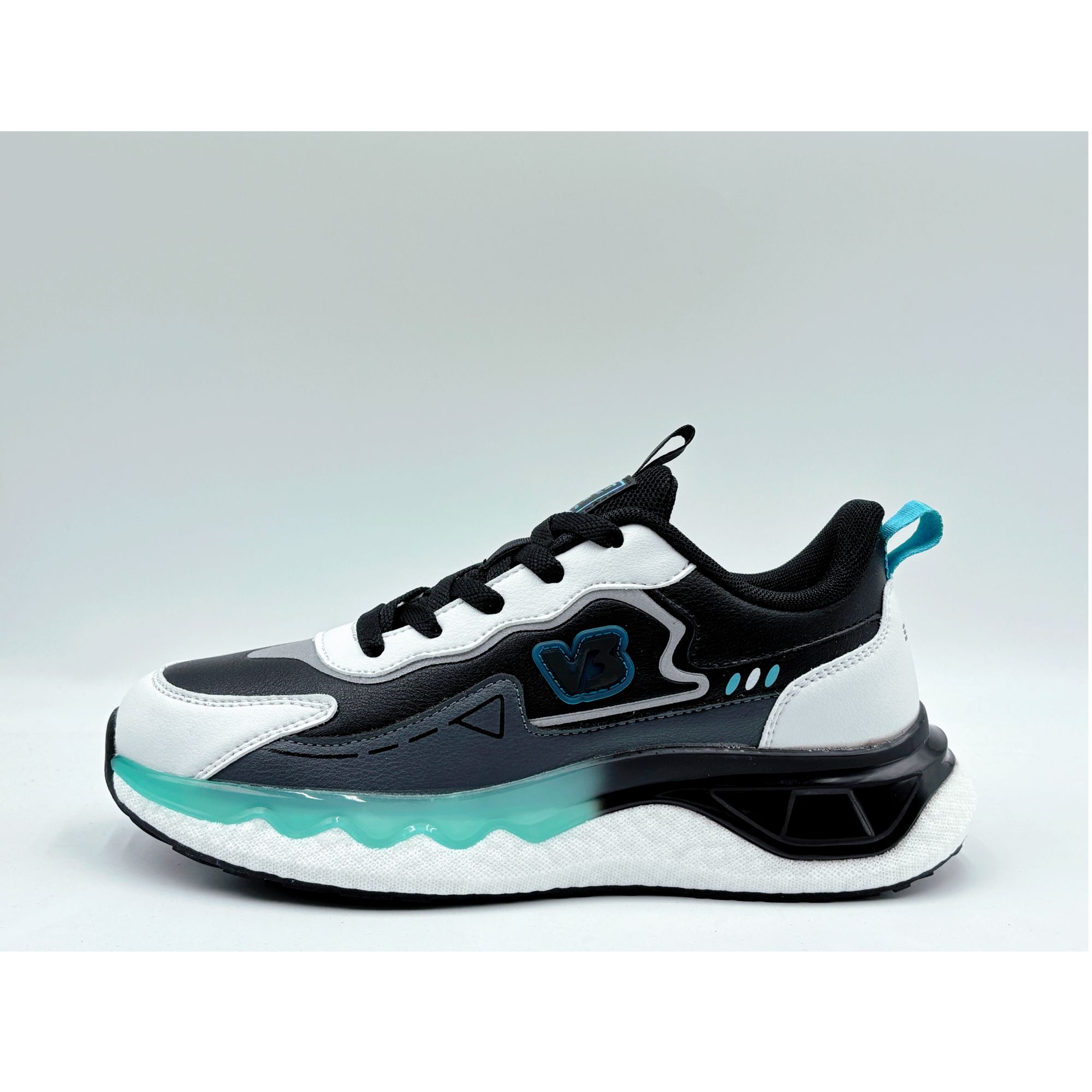 29658新款皮面时尚休闲鞋