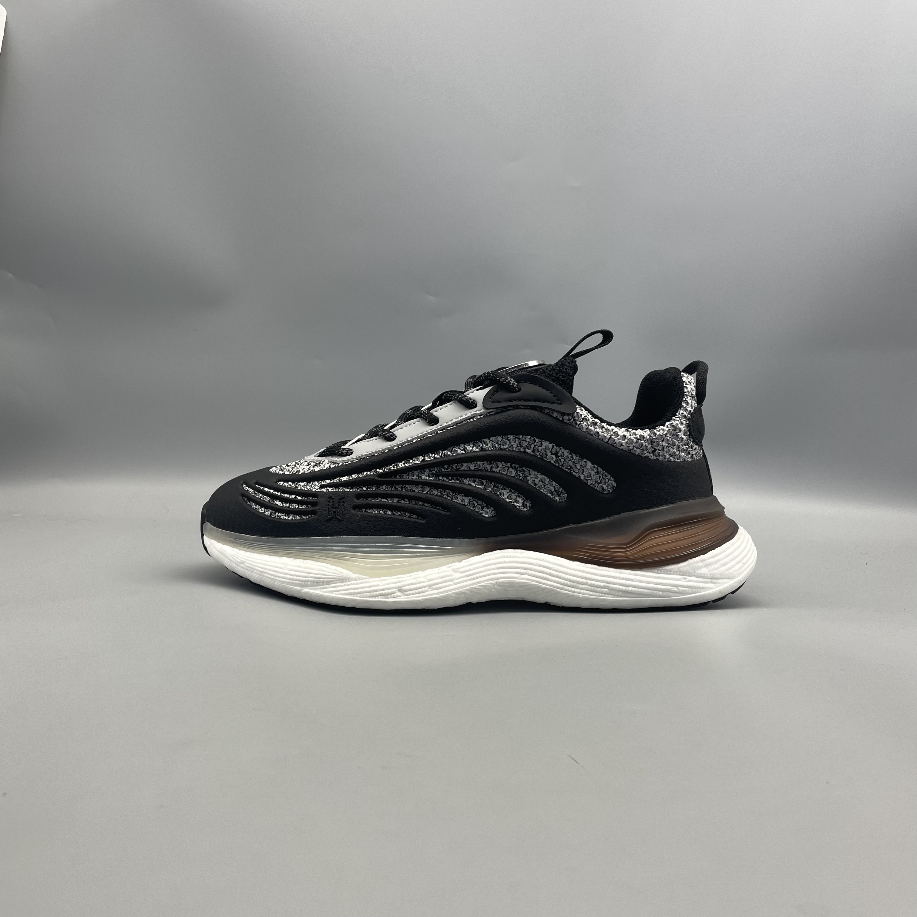 男鞋休闲鞋F18-B268（5号）