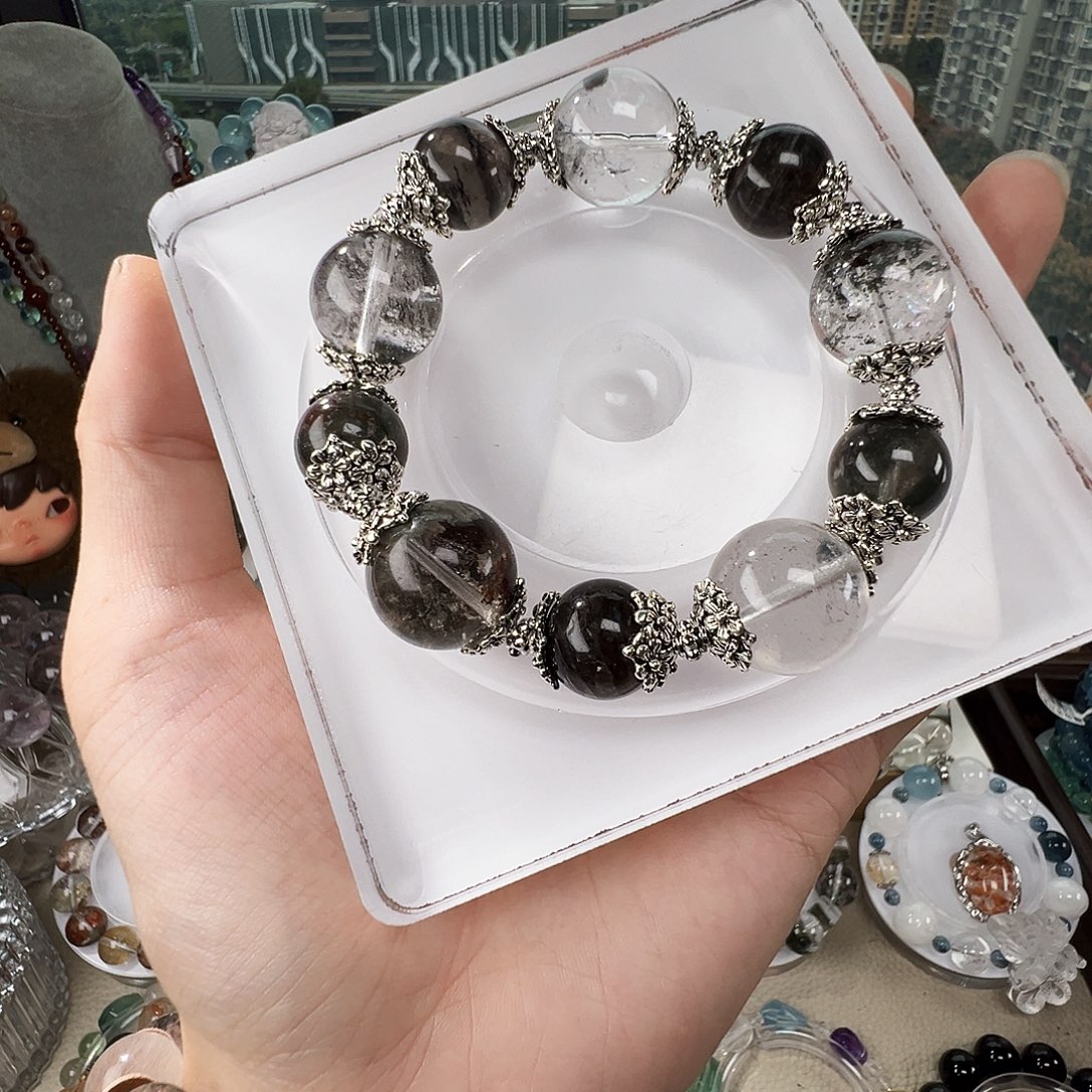 非金属绿幽灵 宠粉  