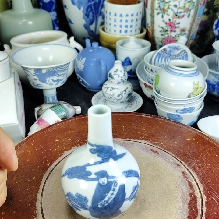 竜*全手工制作的瓷器