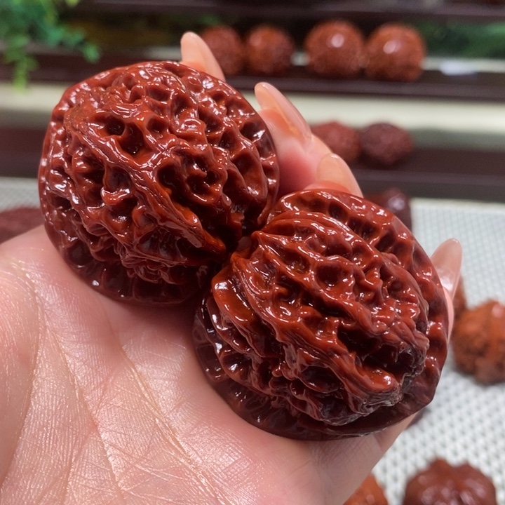 文玩核桃把件苹果园