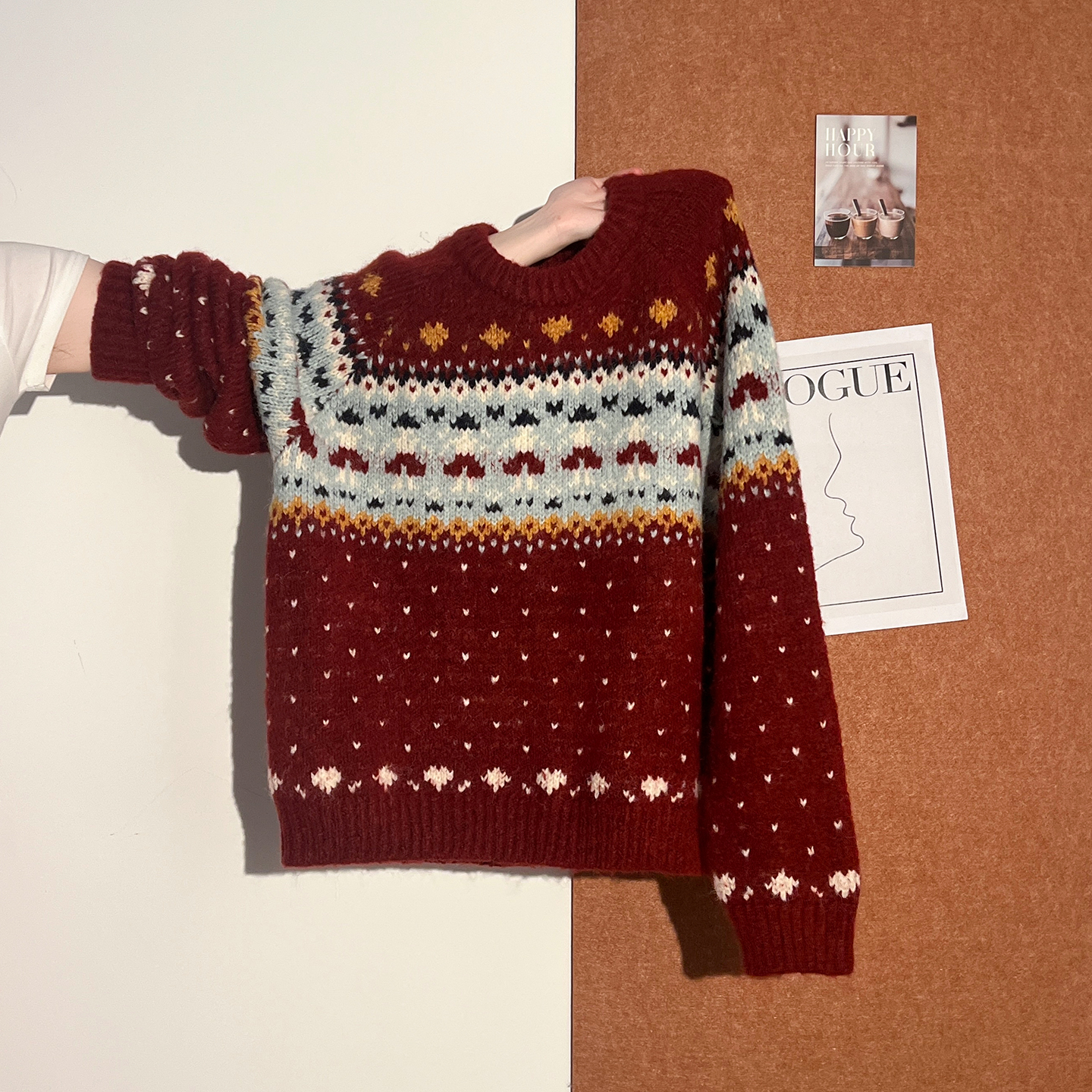 费尔岛复古红色毛衣加厚秋冬新款氛围感圆领宽松内搭针织上衣